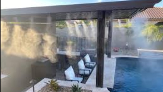 مزایای استفاده از سیستم مه‌پاش در استخر